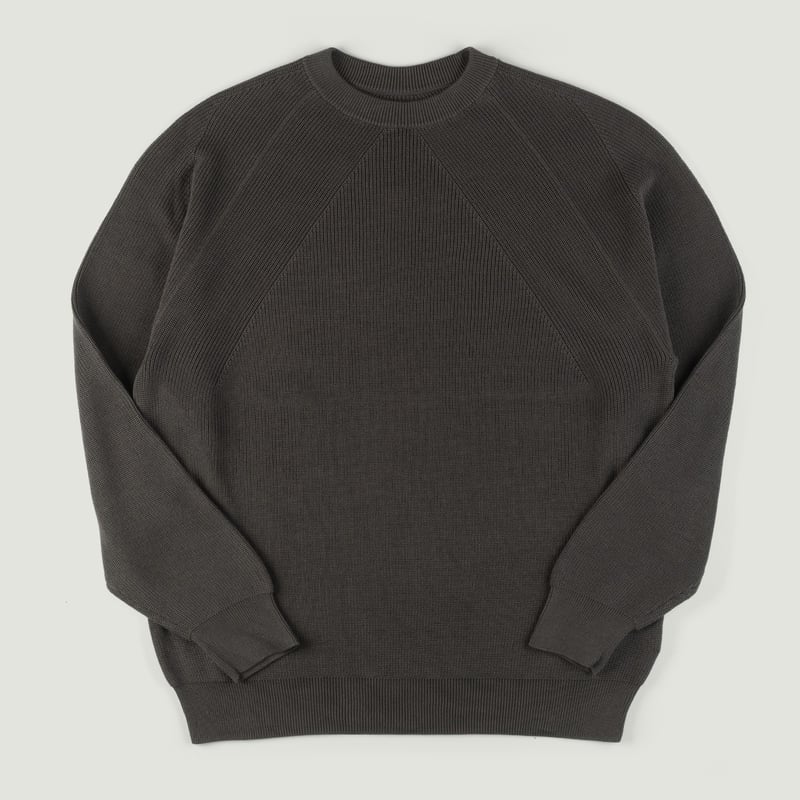 Image-Flâneurs_Batoner_The Sea Island Cotton Signature Crewneck Dark Gray_Vignette