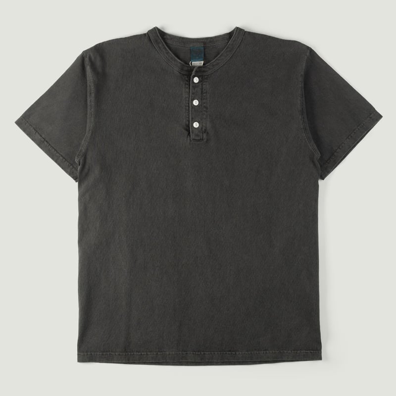 Image-Flâneurs_GOOD ON / S/S Henley Tee P-Black_Vignette