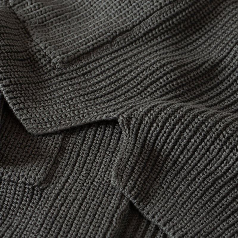 images détails maille flâneurs  BATONER  Signature Waso Cardigan Dark Gray (3)