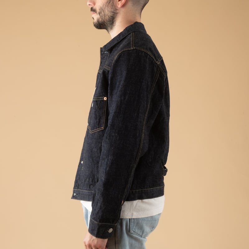 Image-Flâneurs_OMOTO DENIM / 3115 13.5oz Type I Denim Jacket_de-profil