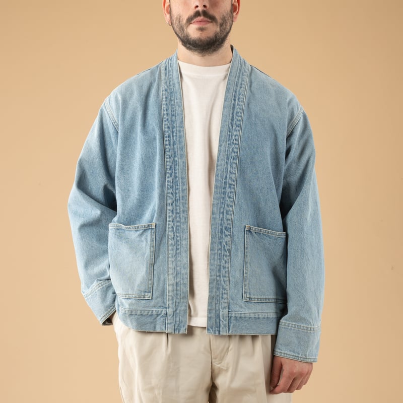 image flâneurs porté Denim Haori Fade Wash Indigo_de-face (2)