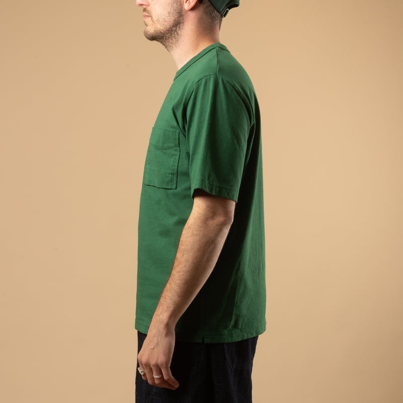 Image-Flâneurs_JACKMAN / Pocket T-Shirt Green_de-profil