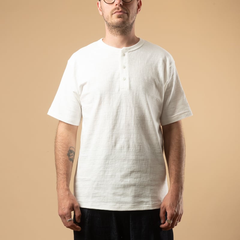 Lot 4601 Henley Neck T-Shirt Off White