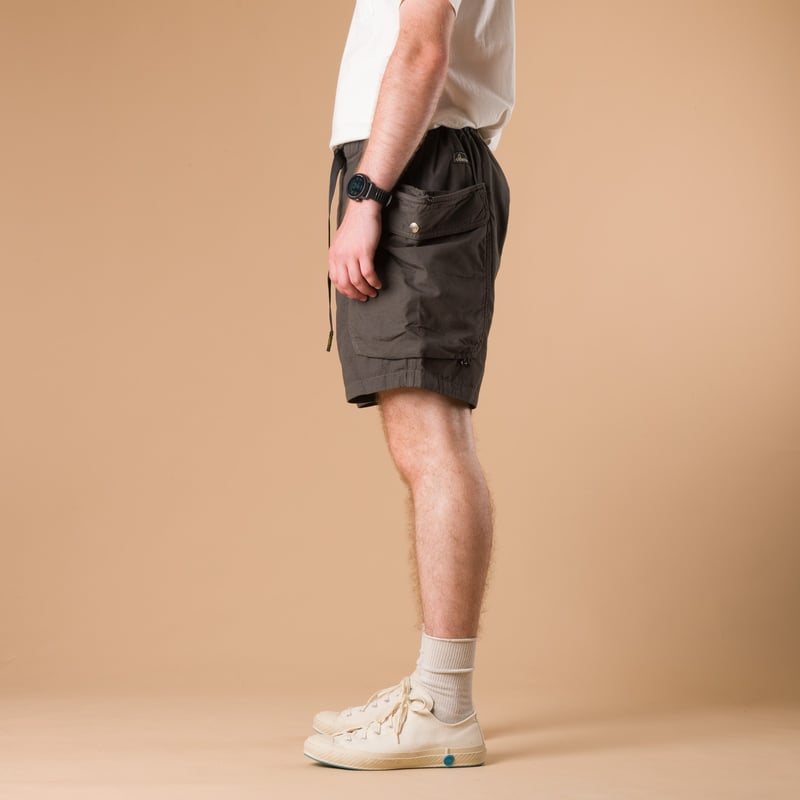 Ultimate Short Stone Gray