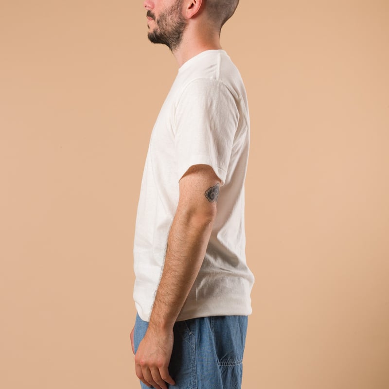 Image-Flâneurs_DUBBLE WORKS / Recycled Cotton 2pack Tee Off White_de-profil
