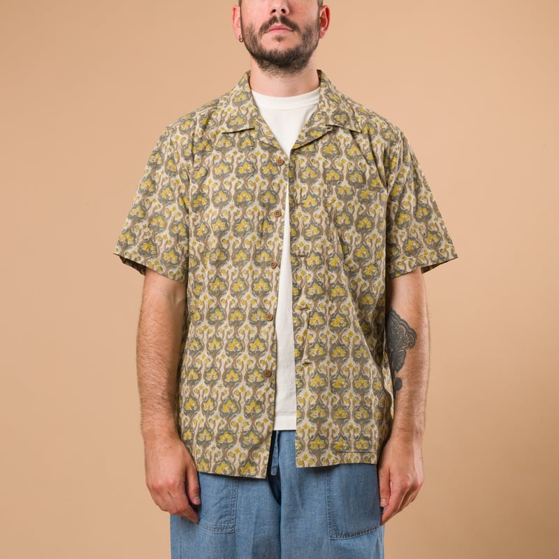 Image-Flâneurs_GOHEMP / Open Mind Shirt Gray_de-face