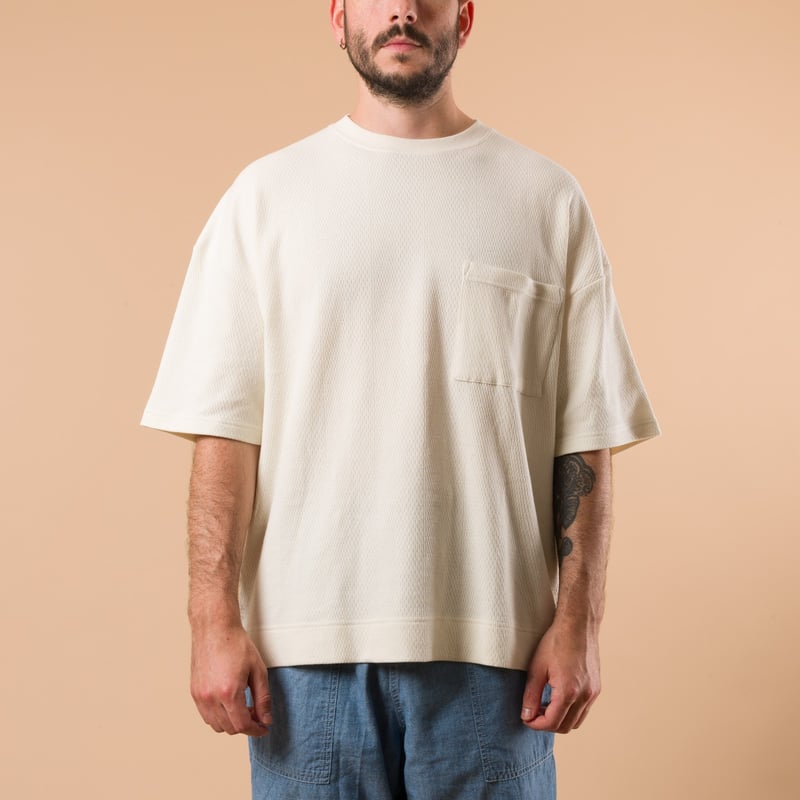 Image-Flâneurs_GOHEMP / Wide Slit Tee Off White_de-face
