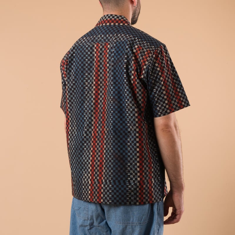 Image-Flâneurs_KARDO x FLANEURS / S/S Shirt Ajrakh AJK22_de-dos