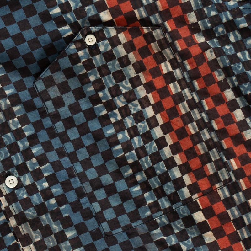 detail poche Image-Flâneurs_KARDO x FLANEURS chemisette Shirt Ajrakh AJK22