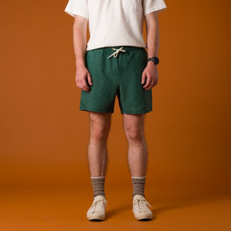 image flâneurs veste XX DEVELOPMENT Super Tuck Shorts Regular Green Green_de-face