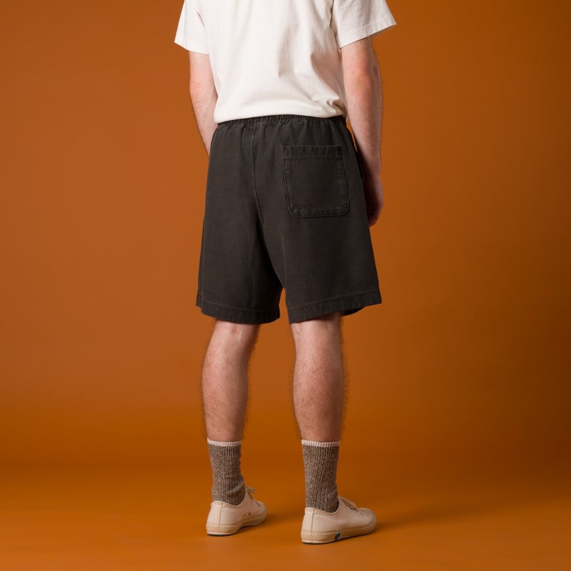 image flâneurs veste XX DEVELOPMENT Super Tuck Shorts Long Black_de-dos