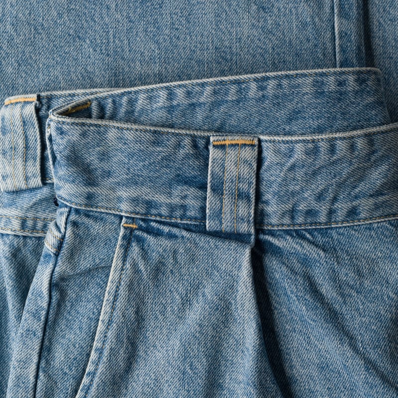 Image-Flâneurs_JAPAN BLUE JEANS / 13oz Denim Tuck Pants Fade Wash Indigo_detail-2