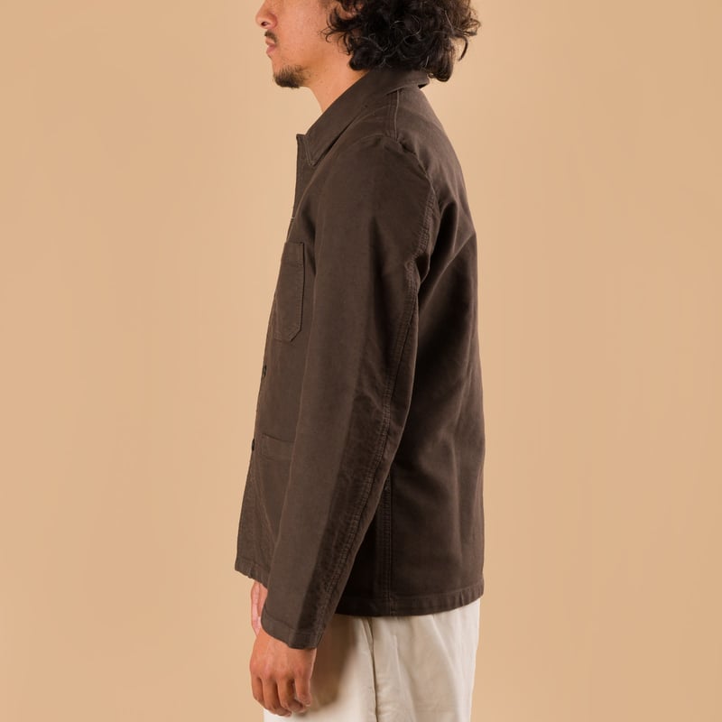image flaneurs porté de profil VETRA Truffle French Moleskin Weaved Jacket