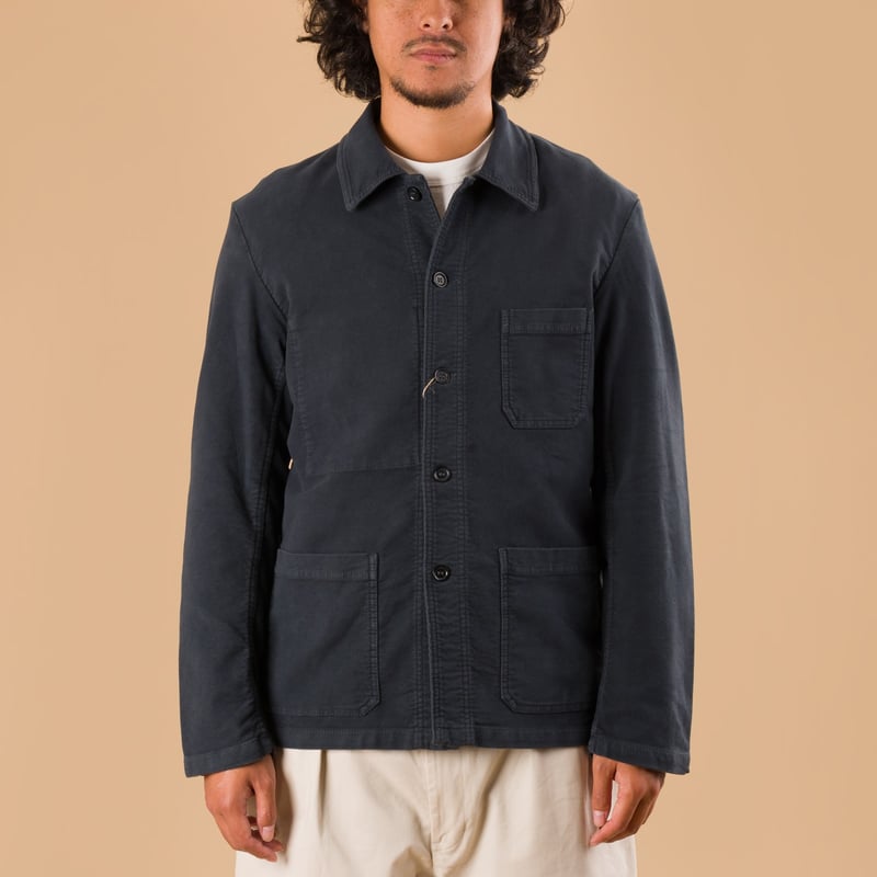 image flaneurs porté de face VETRA Graphite Suedine Weaved Jacket