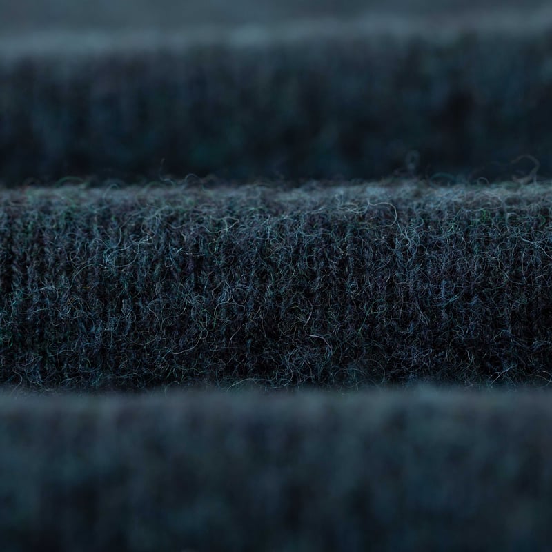 pull laine ecossais Harley of Scotland X Flâneurs closeup-petrel