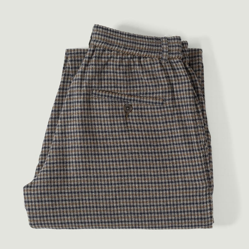 Image-Flâneurs_	UNIVERSAL WORKS / Houndstooth Wool Mix Oxford Pant Charcoal_Vignette