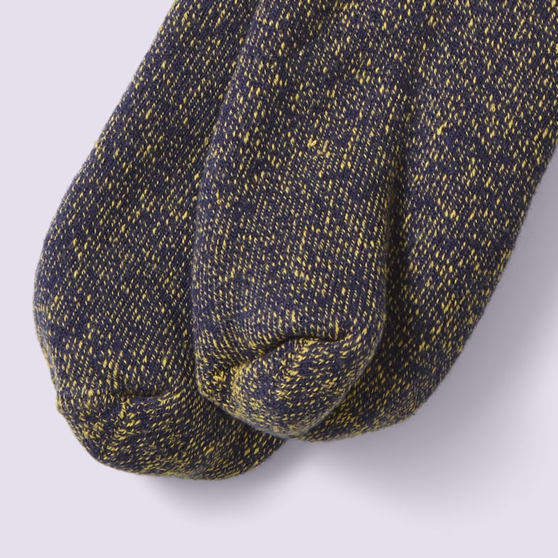 Image-Flâneurs_A/W25 ROTOTO / Reversible Pile Socks Navy/Yellow_Detail-2