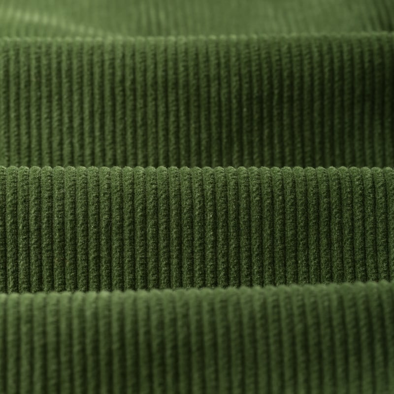 images flaneurs UNIVERSAL WORKS Corduroy Pleated Track Pant Green_detail-1