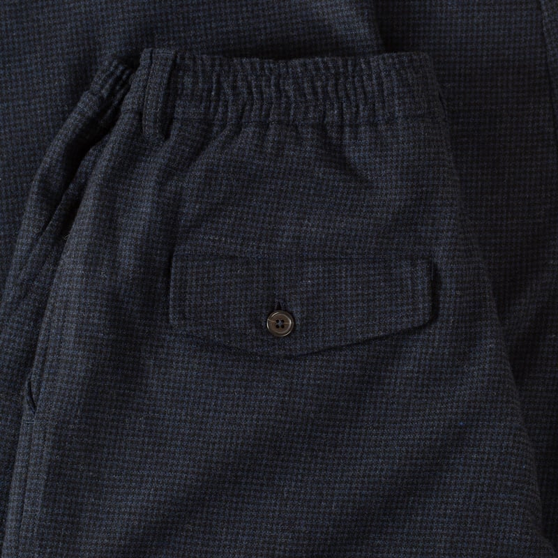 detail poche flaneurs pantalon large UNIVERSAL WORKS Brushed Bari Oxford Pant Navy (1)