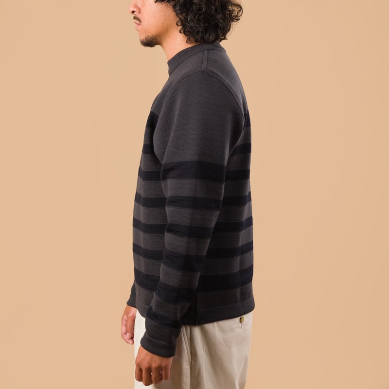 Given-III Crew Neck Molten Grey