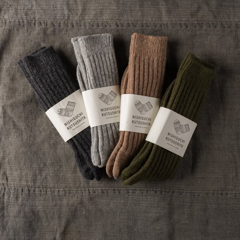 Image-Flâneurs_NISHIGUCHI KUTSUSHITA / Wool Ribbed Socks Beige_detail-2