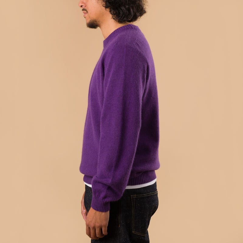 vignette Nitto X Flaneurs pull Bedros geelongora prune porté de profil