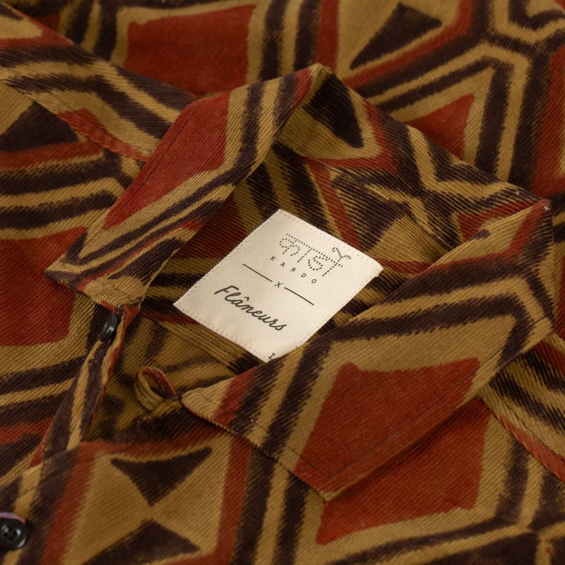 detail col chemise collaboration Kardo FW25 2