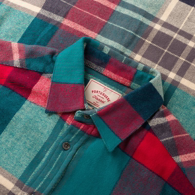 Image-Flâneurs_PORTUGUESE FLANNEL / Tintor Shirt_detail