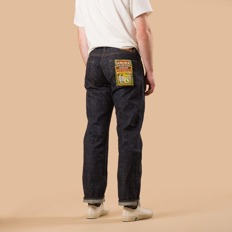 Image-Flâneurs_SAMURAI JEANS / 15oz Otokogi Regular Straight Selvedge Denim_de-dos