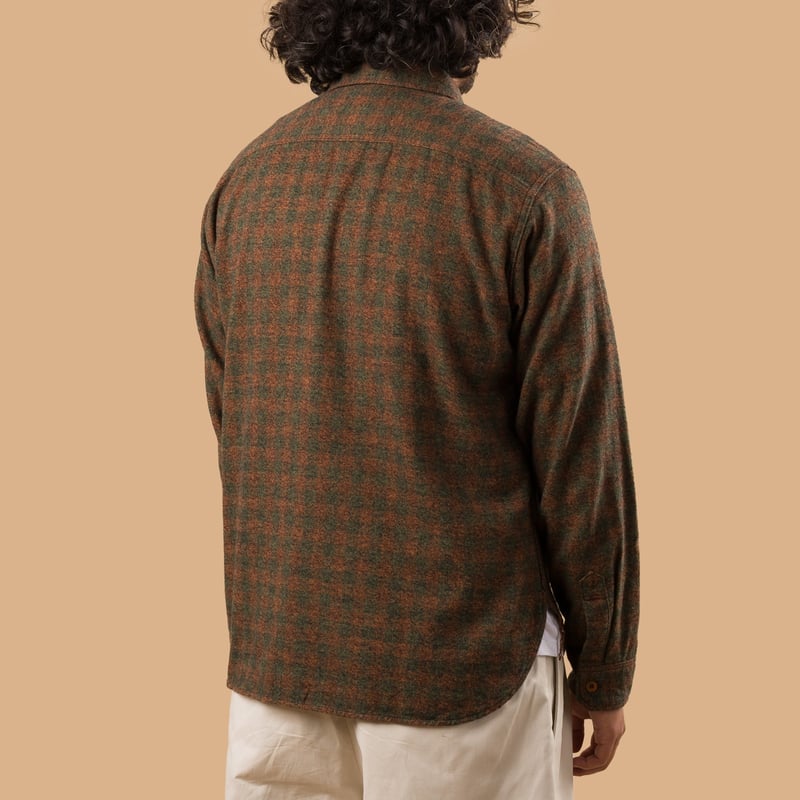 Seuvas FW25 chemise de dos