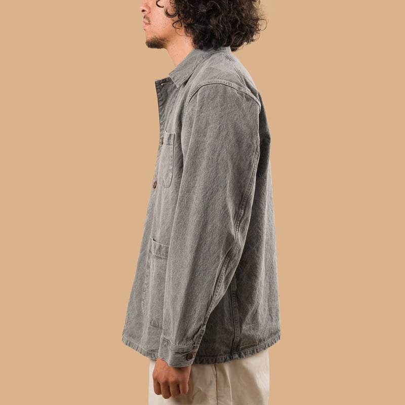 Image_Flâneurs_Vest-Seuvas_de-profil