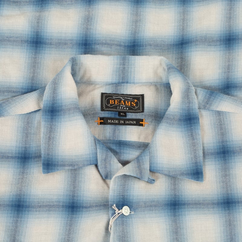 Image-Flâneurs_BEAMS PLUS / Open Collar Ombre Blue_detail