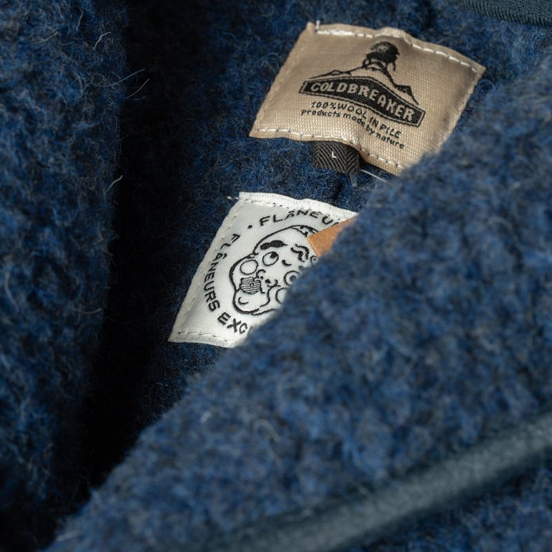détail COLDBREAKER  Flâneurs Wool Pile Retro Jacket Dark Blue tag