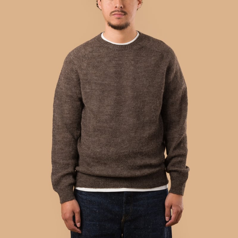 image flâneurs pull HARLEY OF SCOTLAND 1 Ply Voe True Shetland Crew Neck Grey de face