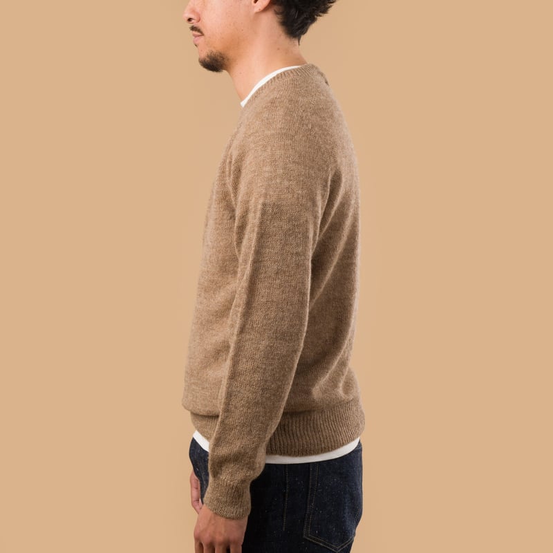 image flâneurs pull HARLEY OF SCOTLAND 1 Ply Voe True Shetland Crew Neck de profil