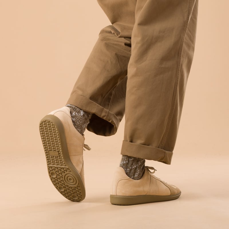 images flâneurs REPRODUCTION OF FOUND  German Military Trainer Beige Nubuck back