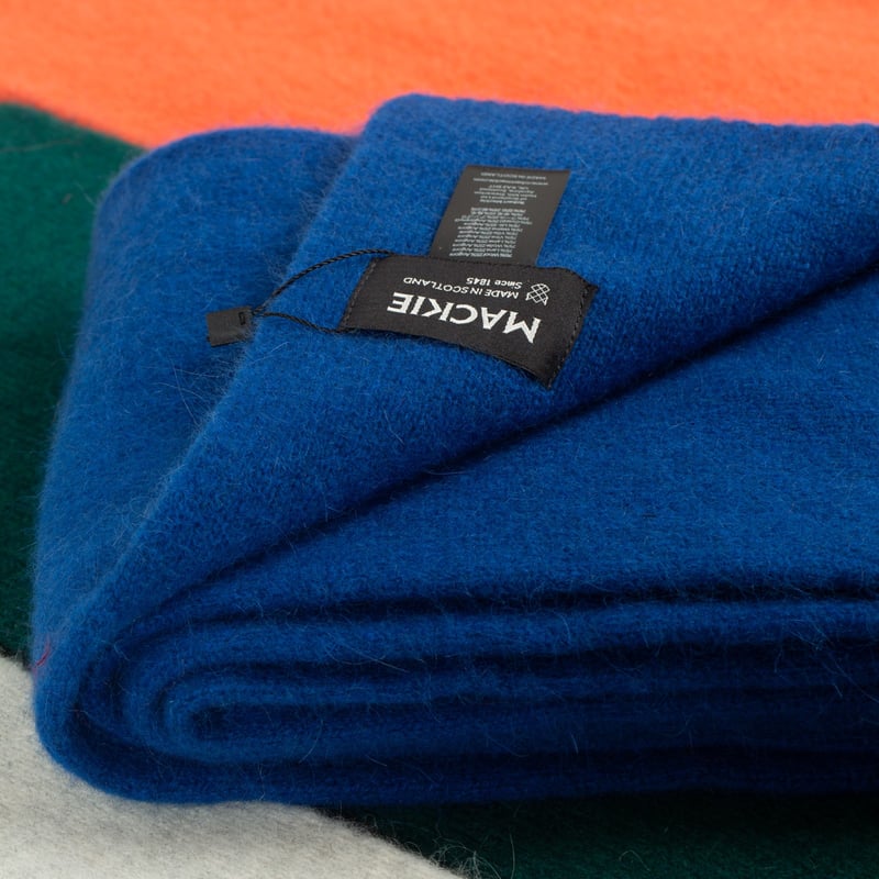 Vignettes flaneurs écharpe geelongora laine angora douce Mackie couleur Humber