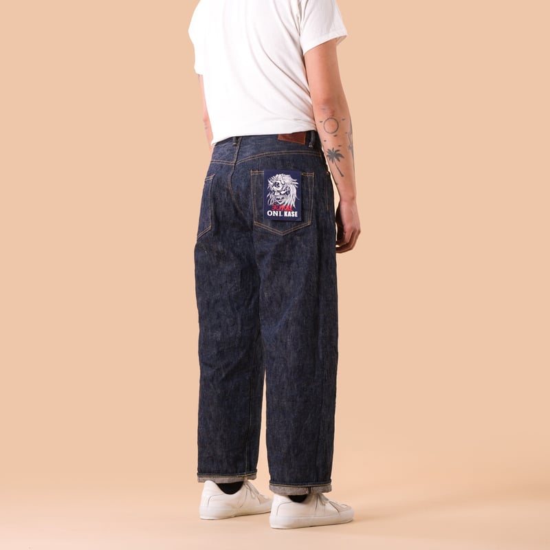 images flâneurs ONI DENIM  822-KASE 16oz Natural Indigo Super Wide Tapered Denim de  dos