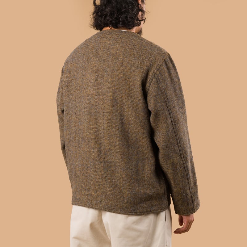 image de dos UNIVERSAL WORKS x FLÂNEURS Harris Tweed Plaid Cabin Jacket Gold