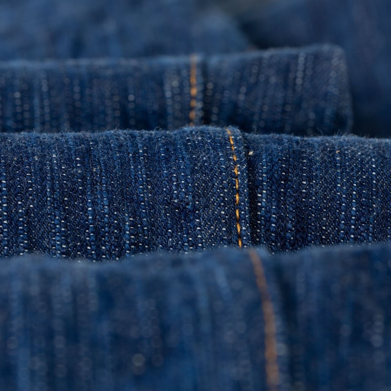 flâneurs ONI DENIM  274 Awa Shoai Natural Indigo Regular Straight Selvedge Denim closeup