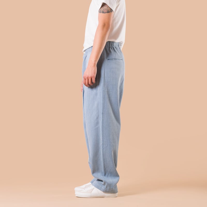 Pantalon à pinces light indigo Kardo side