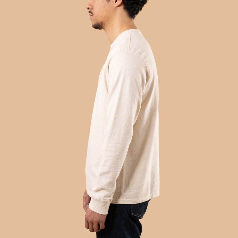Image-Flâneurs_SAMURAI JEANS / Japanese Cotton L/S Crew T-Shirt Natural_De-coté