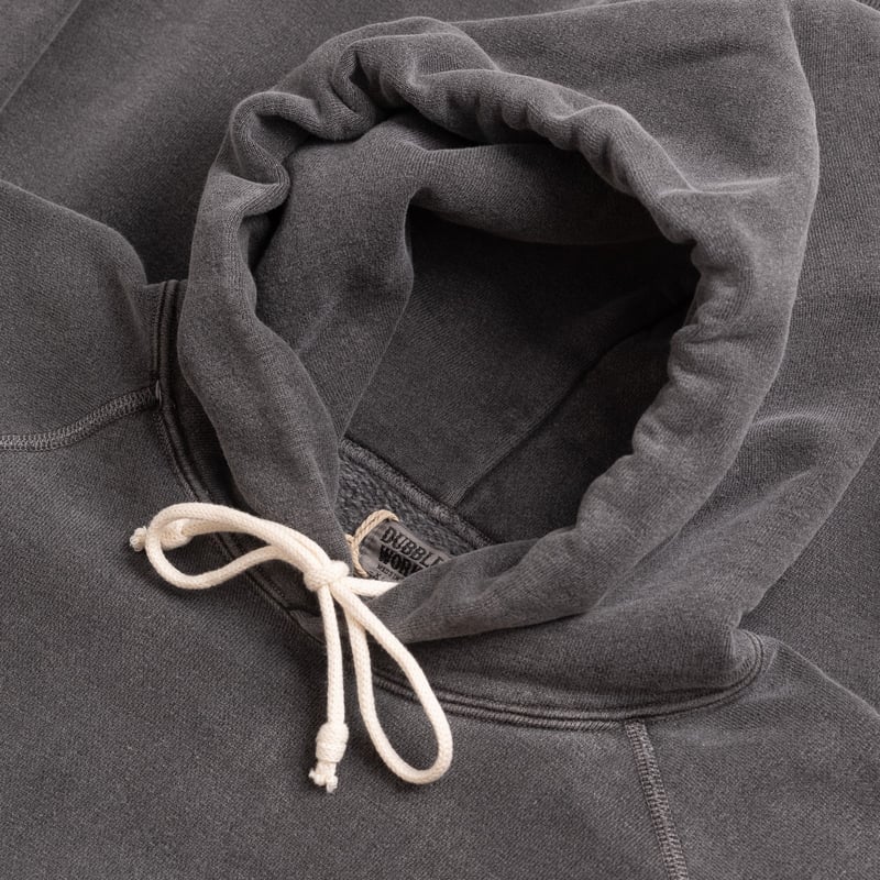Image-Flâneurs_DUBBLE WORKS / Flatseams Raglan Hoodie Pigment Dye Sumikuro_detail