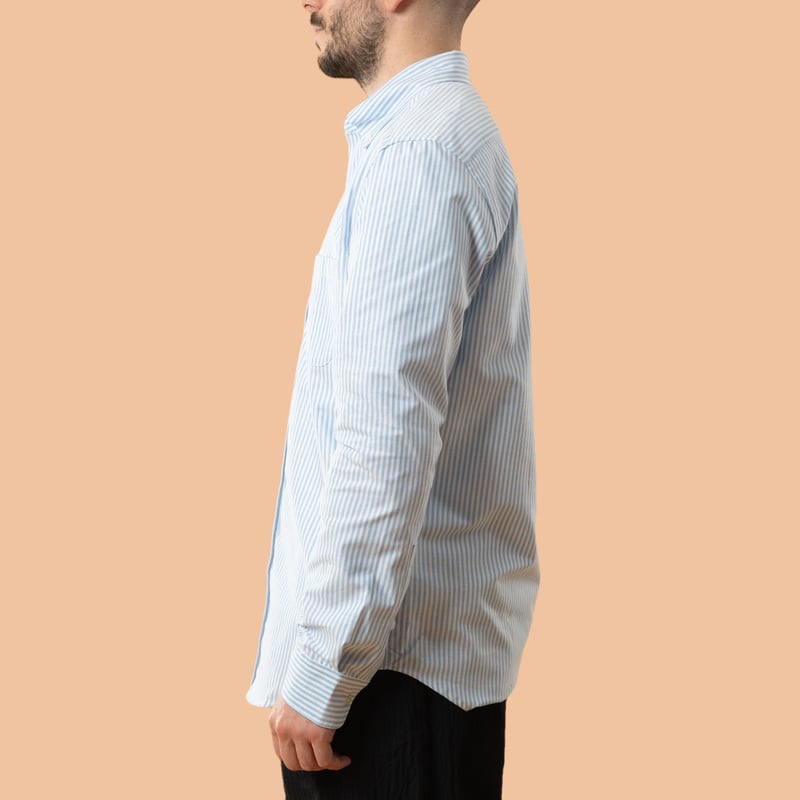 image flâneurs chemise PORTUGUESE FLANNEL Belavista stripe open blue portée de profil