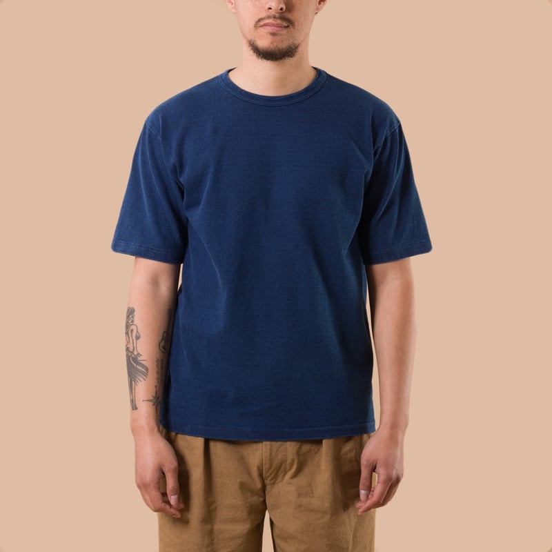 image porté flaneurs DUBBLE WORKS Heavyweight Short Sleeve Tee Indigo face