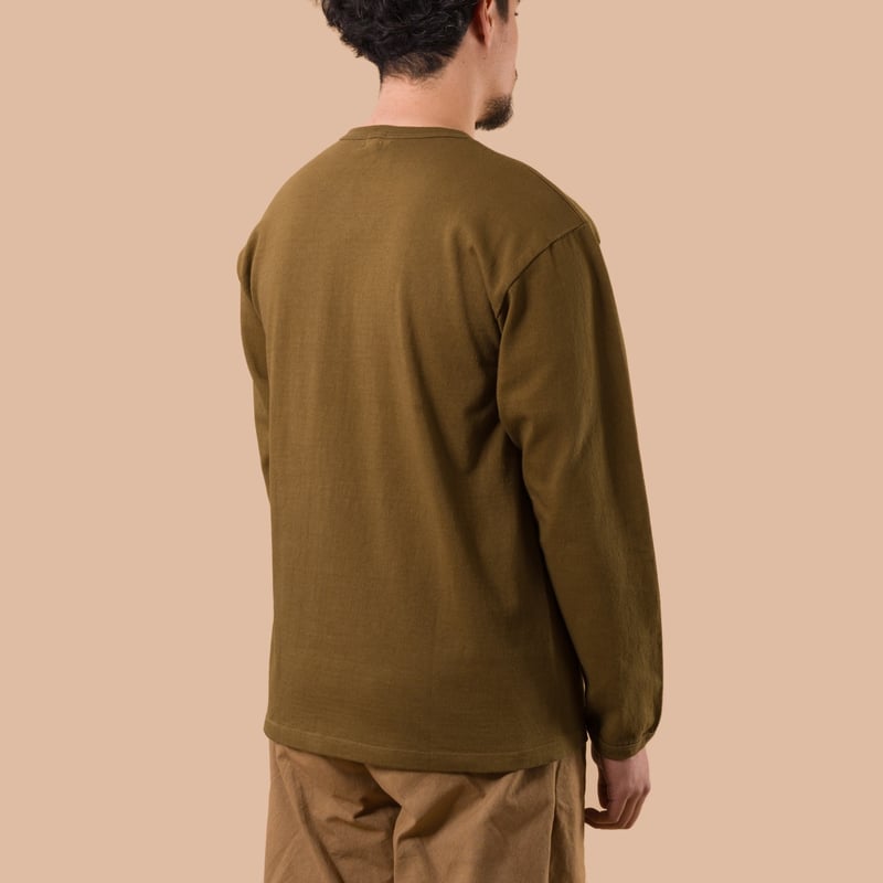 image porté dos DUBBLE WORKS  Heavyweight Long Sleeve Tee khaki