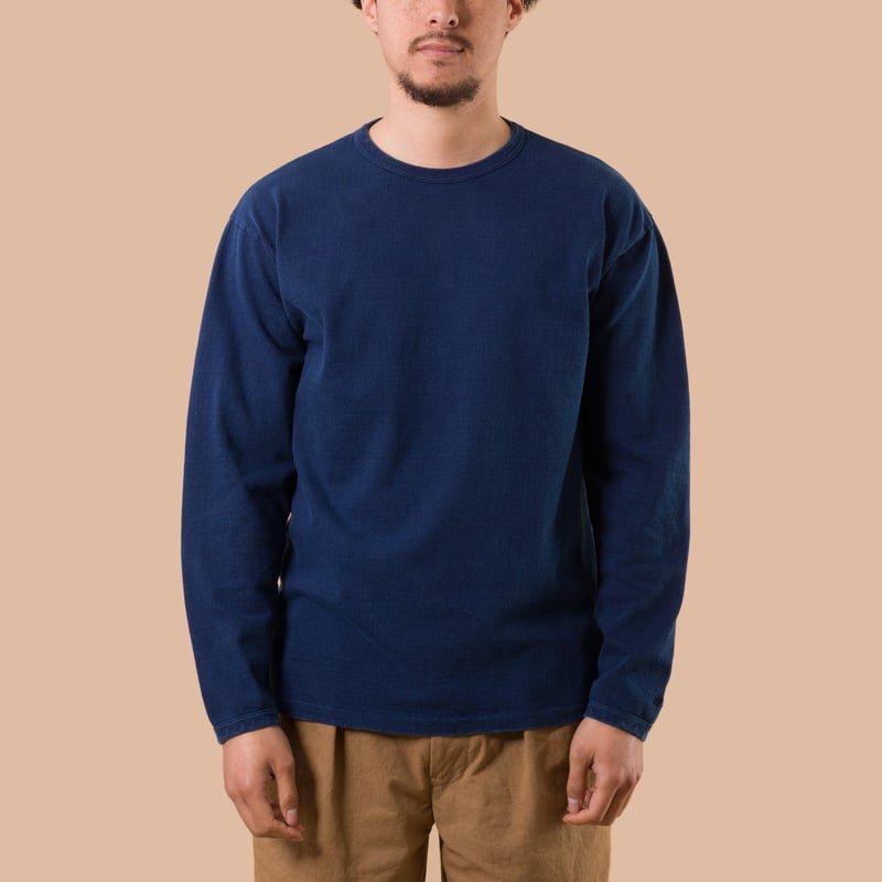 image porté flaneurs DUBBLE WORKS Heavyweight long Sleeve Tee Indigo face