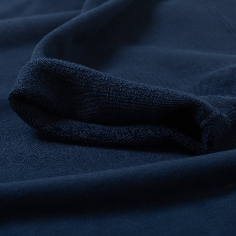 détail manche BEAMS PLUS  Sweat Short Sleeve Cut-Off Navy (1)