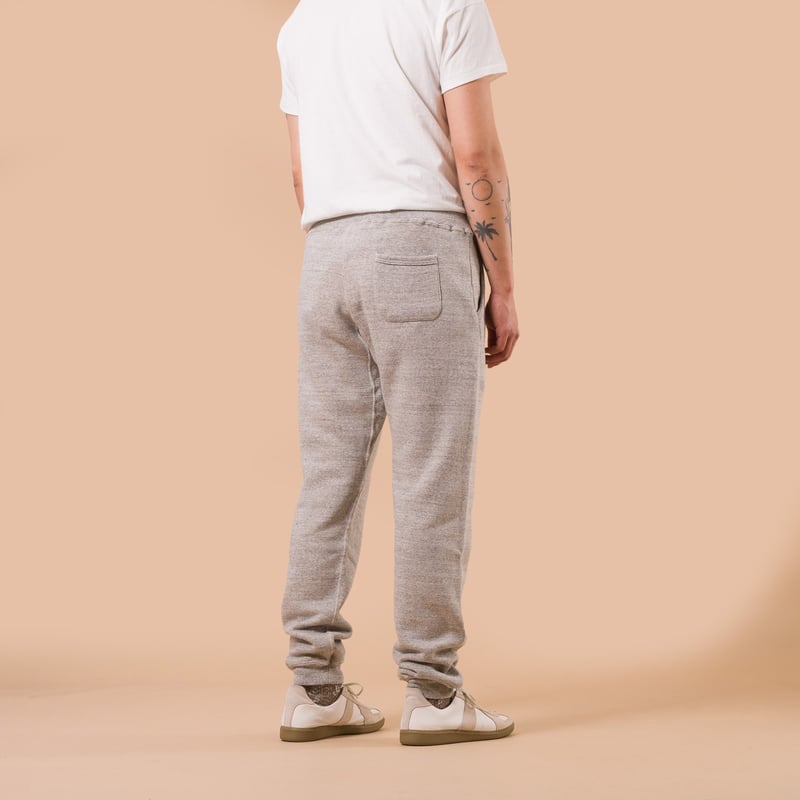 Image-Flâneurs_DUBBLE WORKS / Loopwheel Sweat Pants Heather Grey dos