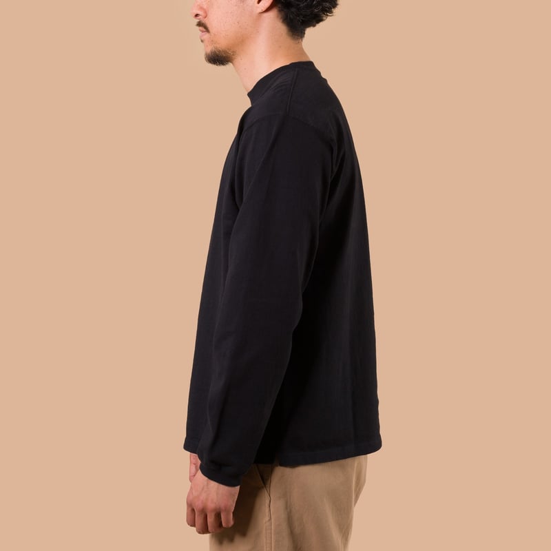 Image-Flâneurs_GOOD ON / L/S Heavy Crew Tee Black profil